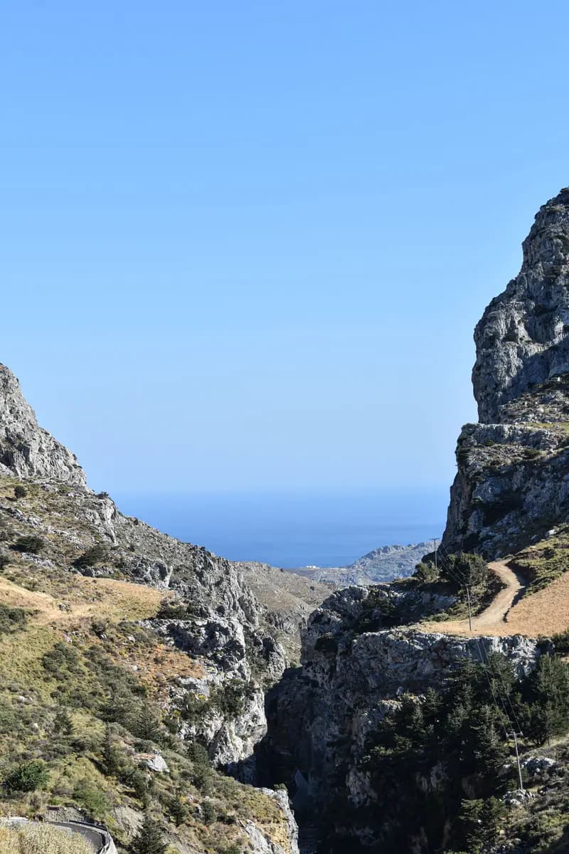 Mountains above Kato Rodakino