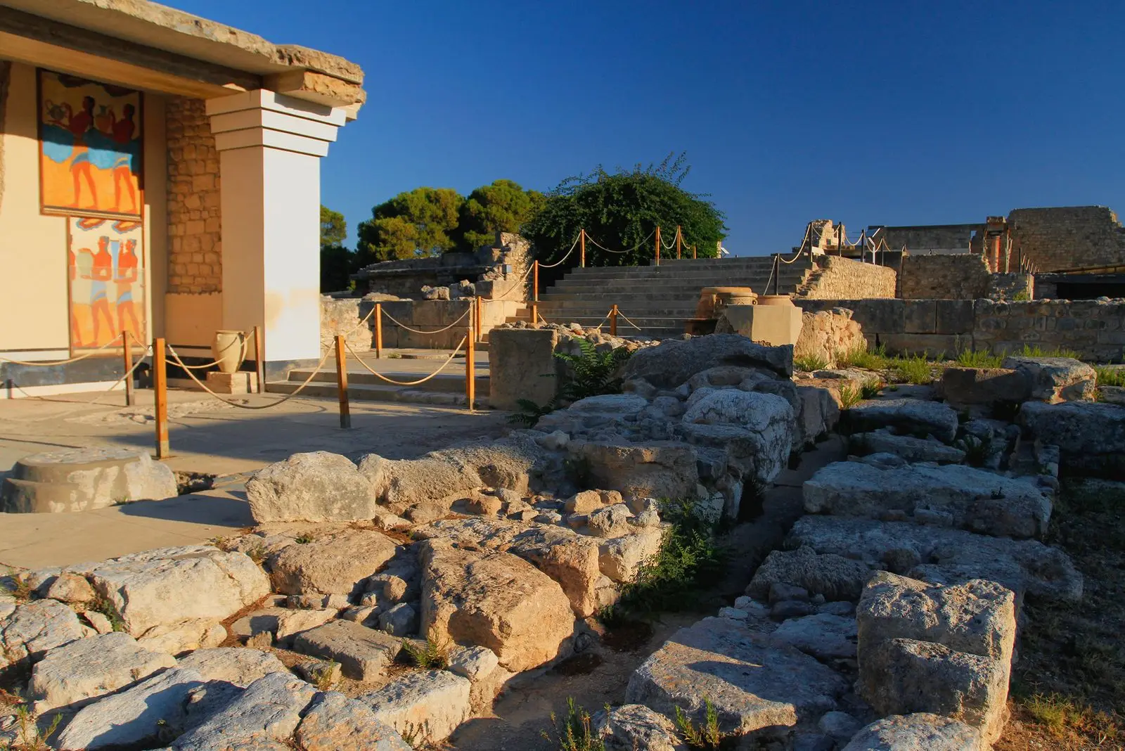 Knossos palace ruins under a clear sky
