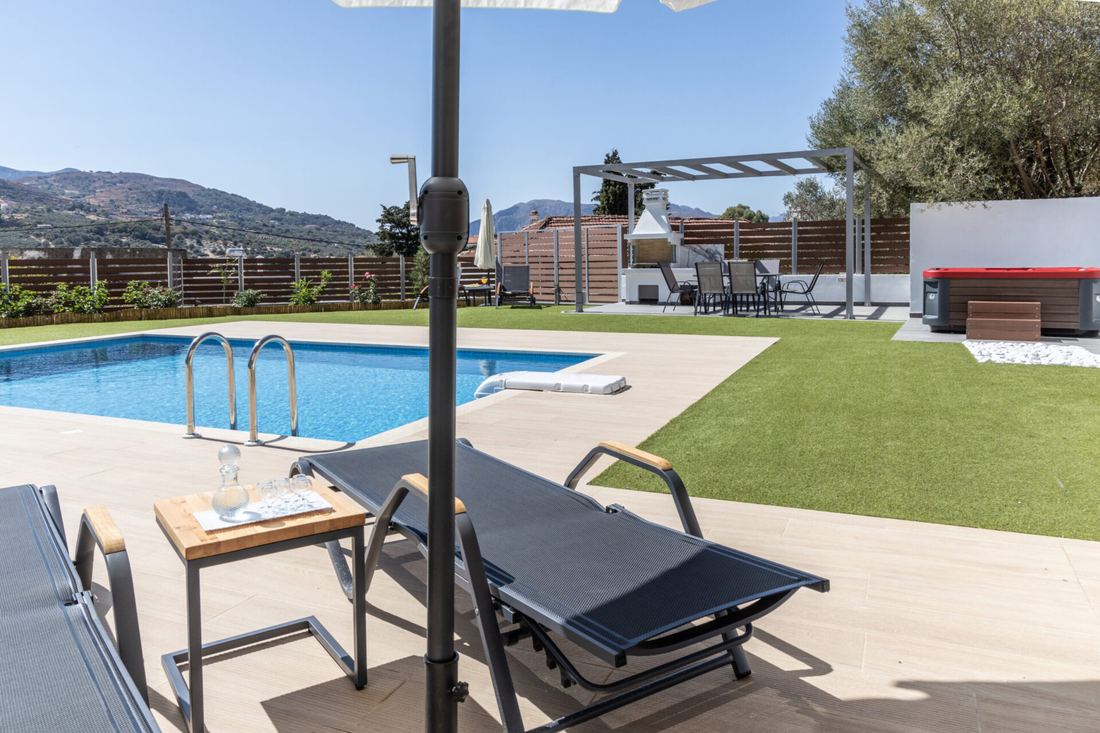 Villa Neonis photo 1